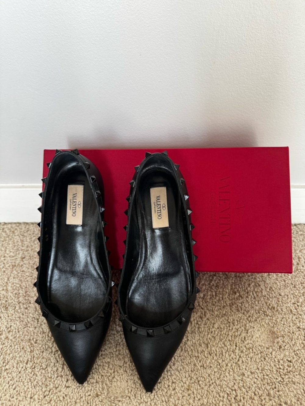 Valentino Black Rockstud Pointed Flats